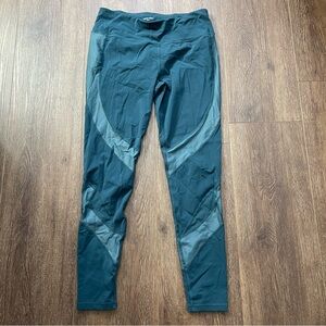 Sweaty Betty workout pants L